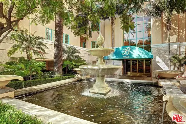 11500 San Vicente Boulevard #221, Los Angeles, CA 90049 - #2