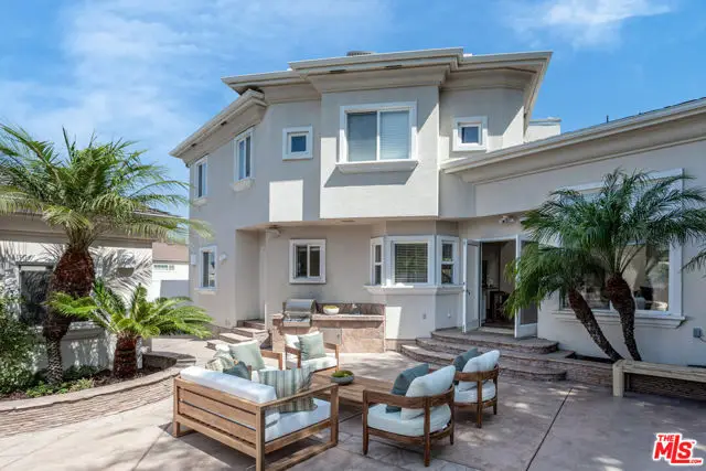 7701 Hindry Avenue, Los Angeles, CA 90045 - Image #3