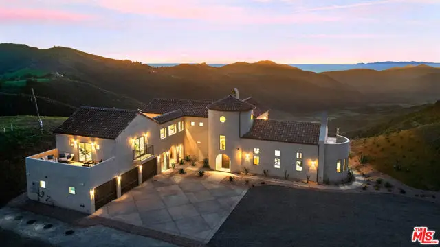 8567 Mipolomol Road, Malibu, CA 90265 - Image #1