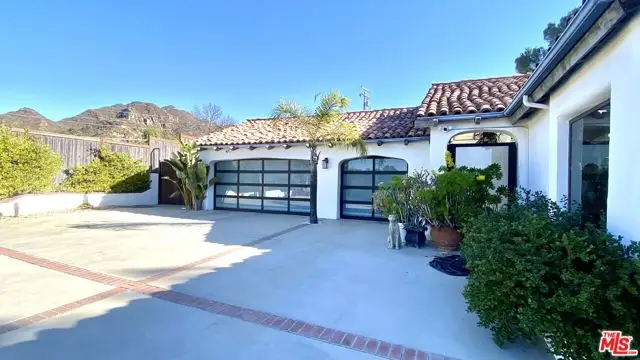 2266 Cold Canyon Road, Calabasas, CA 91302 - Image #3