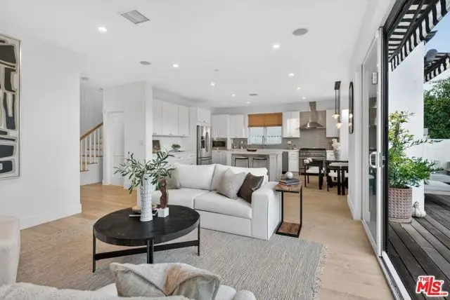 9036 W 24th Street, Los Angeles, CA 90034 - Image #3