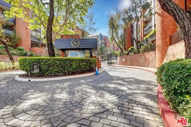 4752 Park Encino Lane #212, Encino, CA 91436 - #1