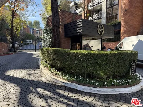 4752 Park Encino Lane #212, Encino (los Angeles), CA 91436