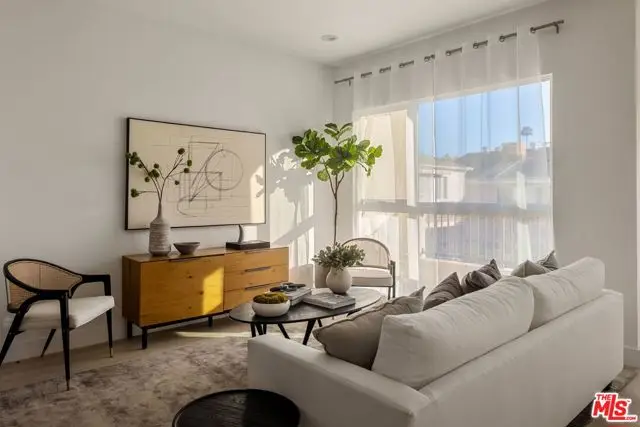 6118 Marbella Place, Los Angeles, CA 90038 - #3