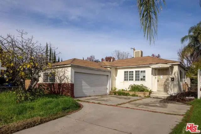 17359 Victory Boulevard, Van Nuys, CA 91406 - Image #1