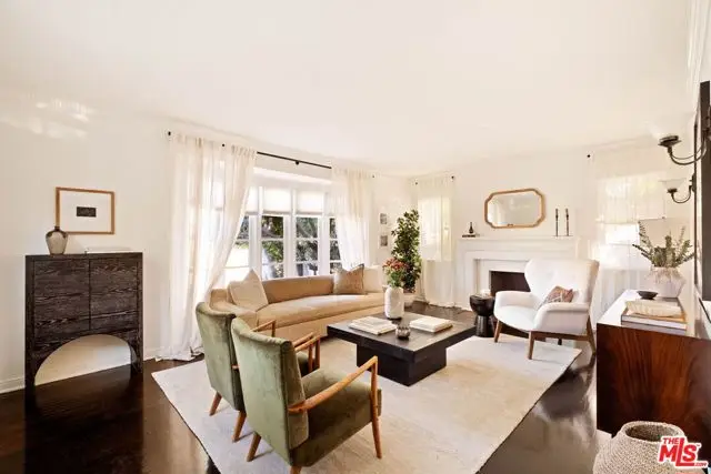 243 S Formosa Avenue, Los Angeles, CA 90036 - Image #3