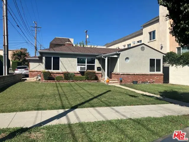271 W Ash Avenue, Burbank, CA 91502 - #1