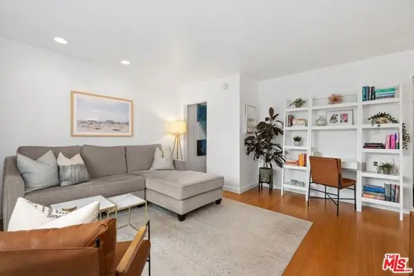 2431 3rd Street #9, Santa Monica, CA 90405