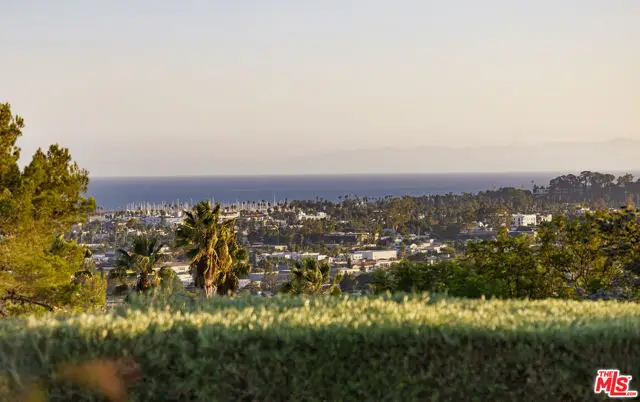 1022 Garcia Road, Santa Barbara, CA 93103 - #2