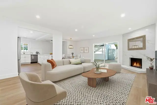 12455 Milbank Street, Studio City, CA 91604 - Image #3