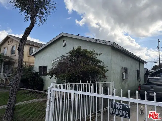 1202 E 76th Street, Los Angeles, CA 90001 - Image #2