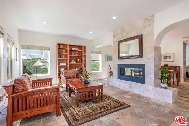 6411 W 85th Street, Los Angeles, CA 90045 - Image #3