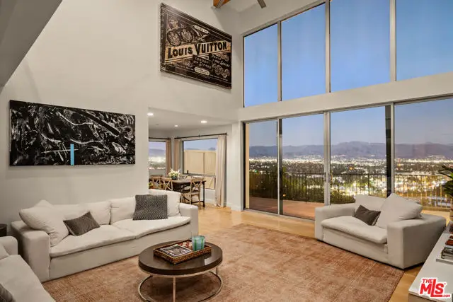 3631 Sunswept Drive, Studio City, CA 91604 - #2