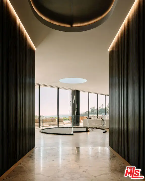 9259 Robin Drive, Los Angeles, CA 90069 - Image #2