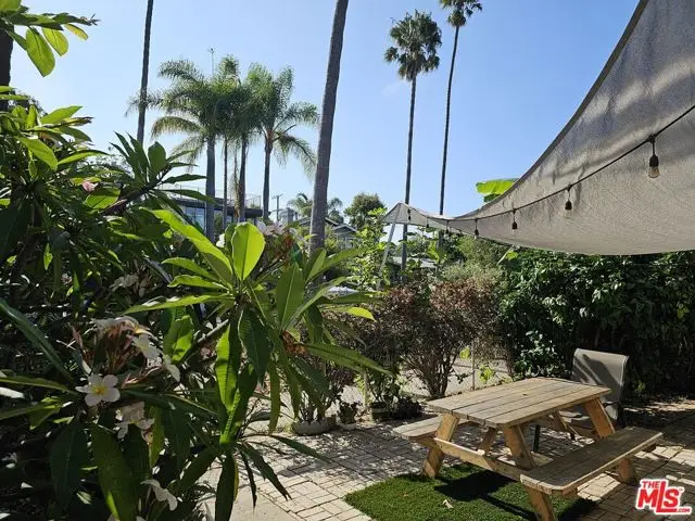 837 Milwood Avenue, Venice, CA 90291 - Image #2