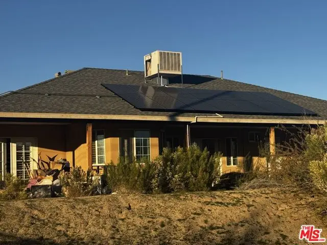 57465 Warren Way, Yucca Valley, CA 92284 - Image #2