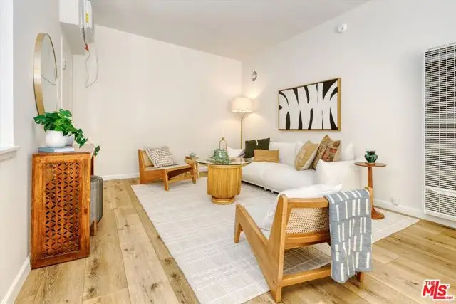 11138 Aqua Vista Street #73, North Hollywood, CA 91602 - Image #2