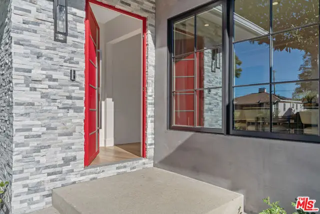 4518 Varna Avenue, Sherman Oaks, CA 91423 - Image #1