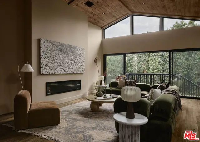 12406 La Maida Street, Valley Village, CA 91607 - Image #1