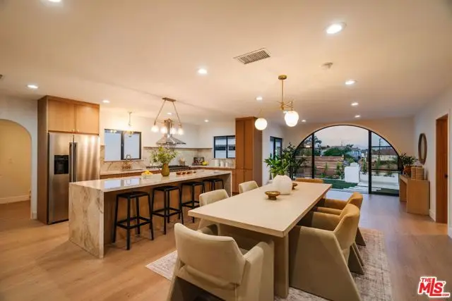 5168 Southridge Avenue, Los Angeles, CA 90043 - Image #1