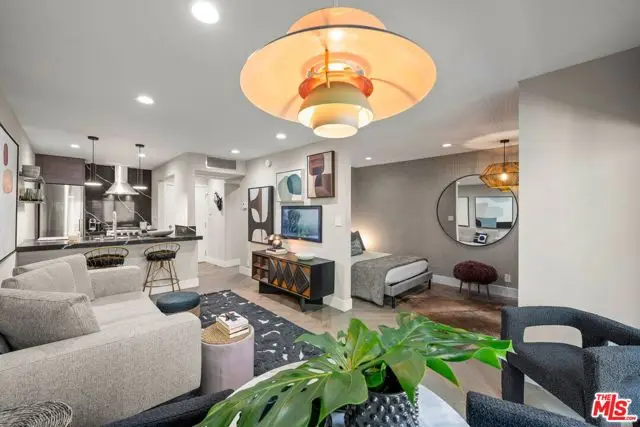950 N Kings Road #233, West Hollywood, CA 90069 - Image #1
