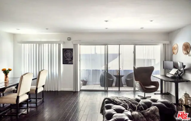 7259 Hillside Avenue #202, Los Angeles, CA 90046 - Image #1