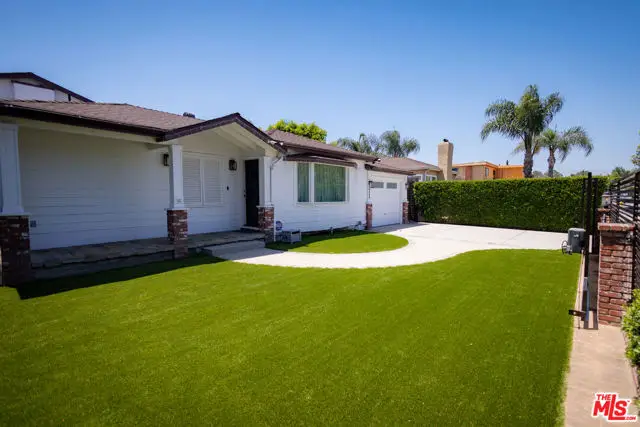 6449 Radford Avenue, North Hollywood, CA 91606 - Image #1