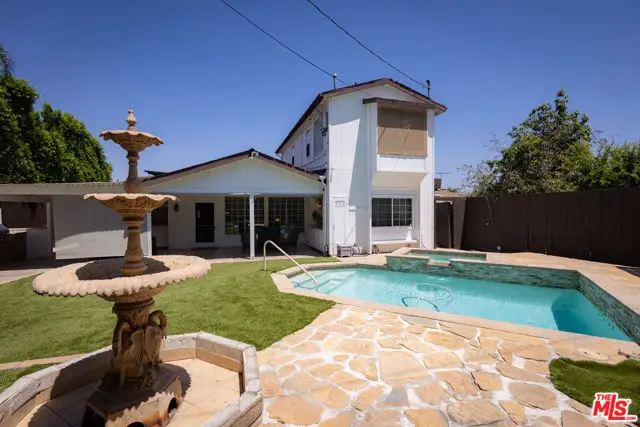 6449 Radford Avenue, North Hollywood, CA 91606 - Image #3