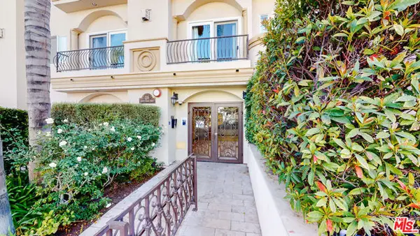 118 S Clark Drive #105, West Hollywood, CA 90048