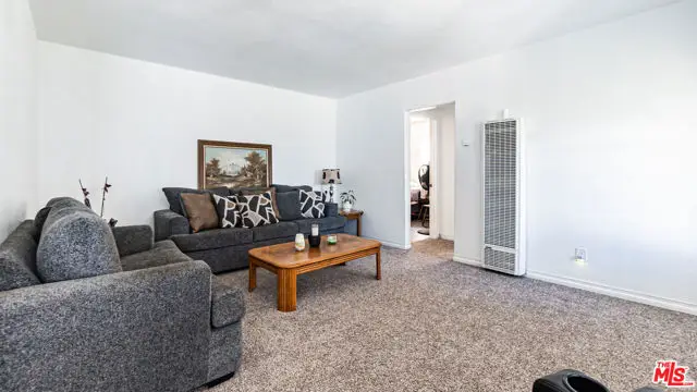 9995 Redwood Avenue, Fontana, CA 92335 - Image #3