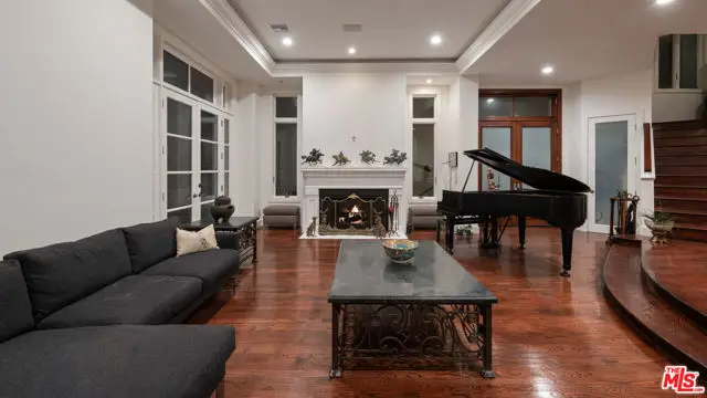 138 Voyage Mall, Marina Del Rey, CA 90292 - Image #1