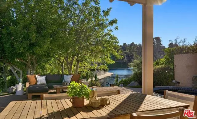 4724 Park Jacaranda, Calabasas, CA 91302 - Image #1