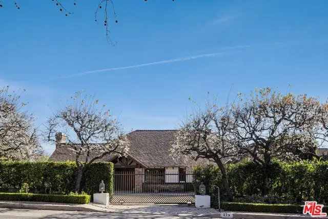 274 N Saltair Avenue, Los Angeles, CA 90049 - Image #1