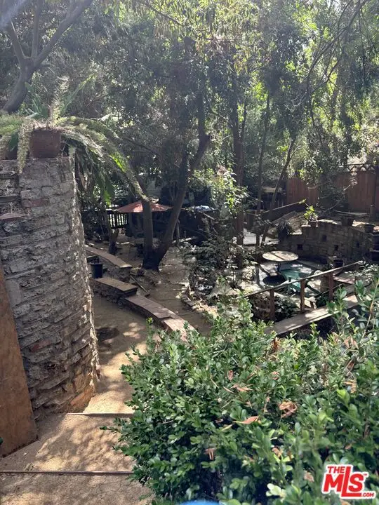 8757 Wonderland Park Avenue, Los Angeles, CA 90046 - Image #3