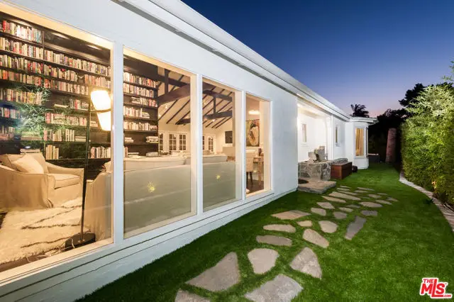 3401 Camino De La Cumbre, Sherman Oaks, CA 91423 - Image #3