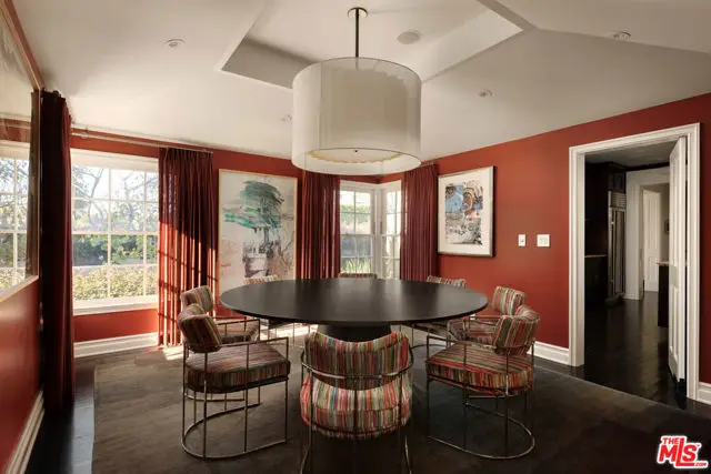 360 S Anita Avenue, Los Angeles, CA 90049 - Image #1