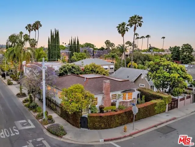 958 N Vista Street, Los Angeles, CA 90046 - Image #2