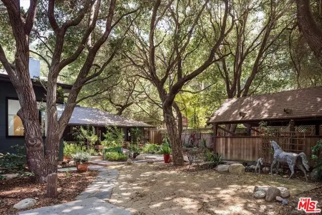 2056 Oakstone, Los Angeles, CA 90046 - Image #2