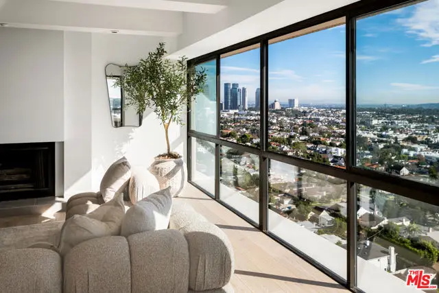 10790 Wilshire Boulevard #1604, Los Angeles, CA 90024 - Image #3