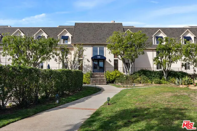 2385 Roscomare Road #E17, Los Angeles, CA 90077 - #2