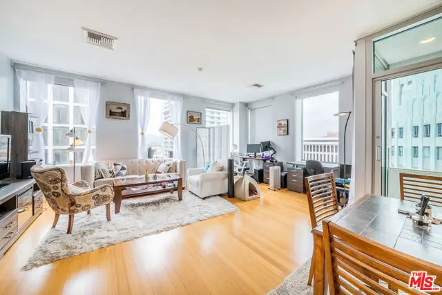 3810 Wilshire Boulevard #1105, Los Angeles, CA 90010 - Image #3