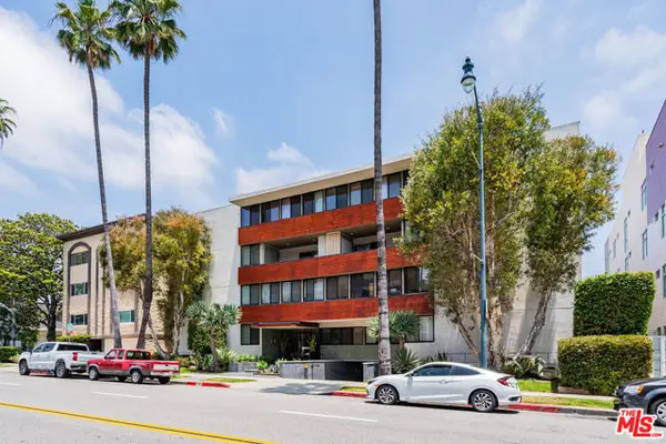 262 N Crescent Drive #2 E, Beverly Hills, CA 90210