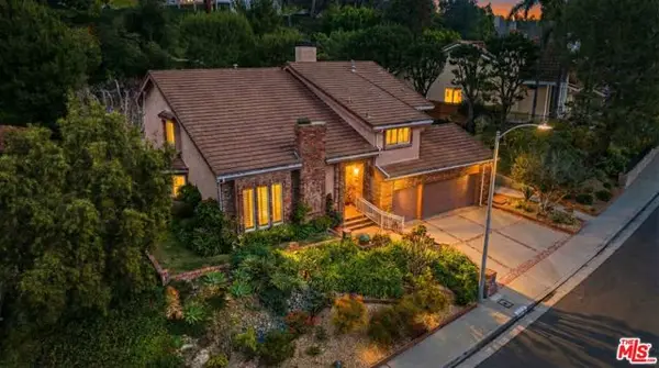 3170 Hutton Drive, Beverly Hills, CA 90210