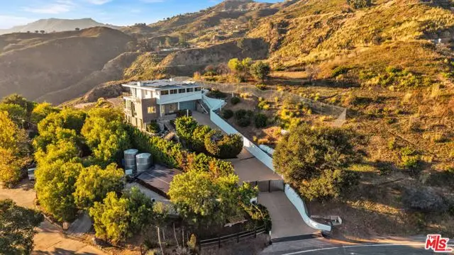 2915 Tuna Canyon Road, Agoura Hills Malibu, CA 90290 - #2