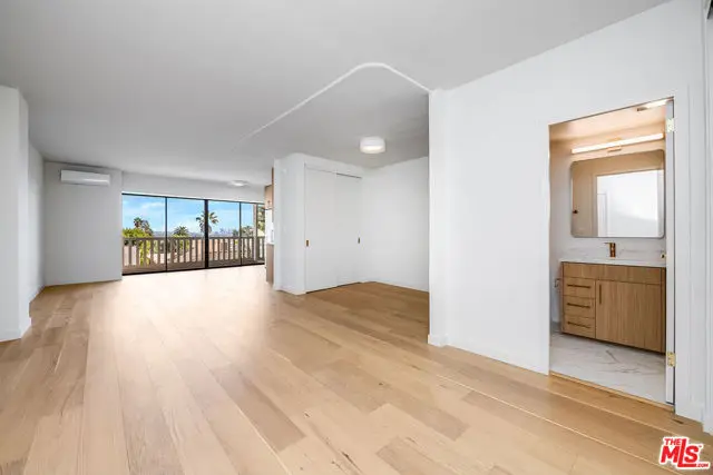 999 N Doheny Drive #306, West Hollywood, CA 90069 - #3