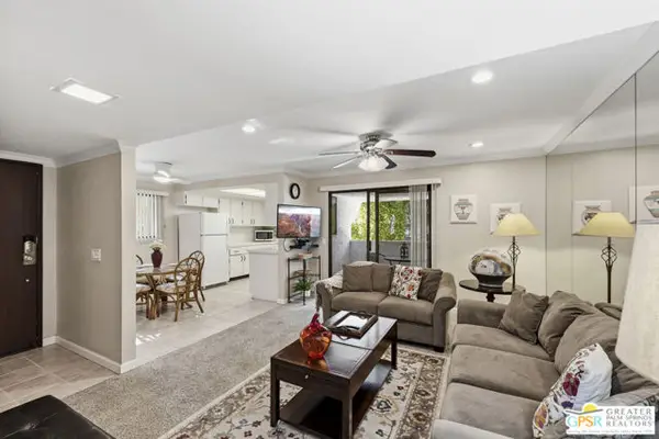 5301 E Waverly Drive #222, Palm Springs, CA 92264