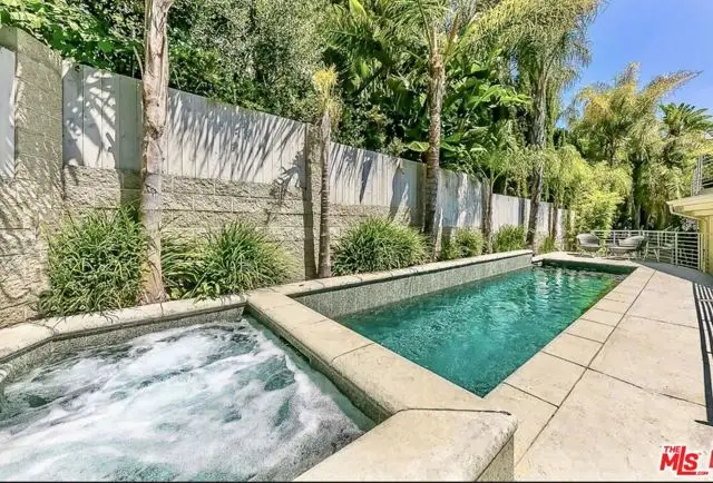 8835 Evanview Drive, Los Angeles, CA 90069 - Image #2