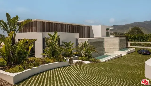 6889 Dume Drive, Malibu, CA 90265 - Image #3