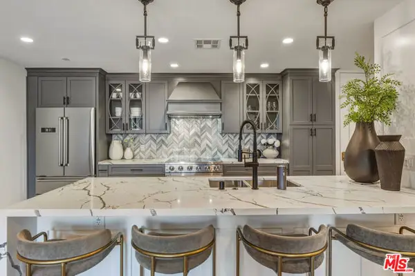 121 S Hope Street #334, Los Angeles, CA 90012