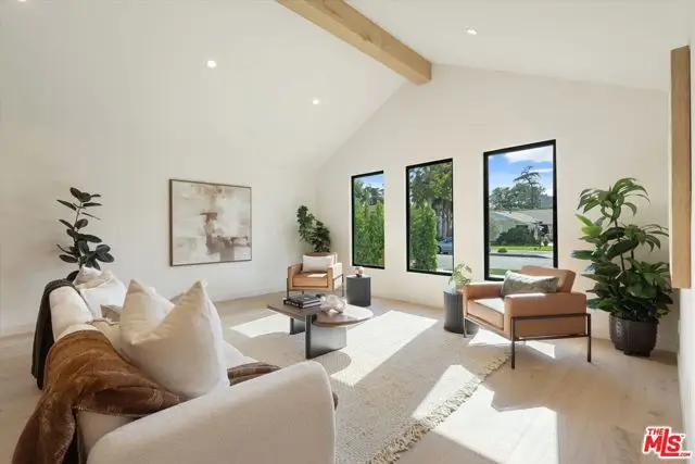 13949 Cumpston Street, Sherman Oaks, CA 91401 - #1